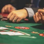 如何在线上博彩中规避常见的陷阱与误区-彩票走势-彩票技巧-彩票策略网